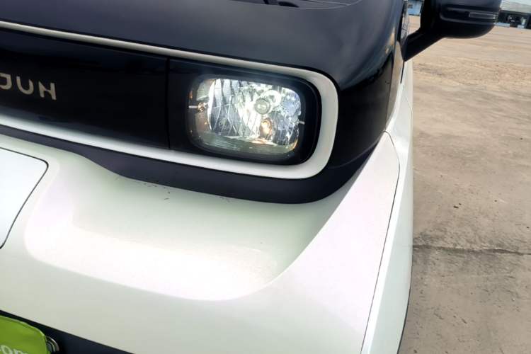 Used Baojun E300 2020 Plus Interstellar Smart Edition Left Front Headlight