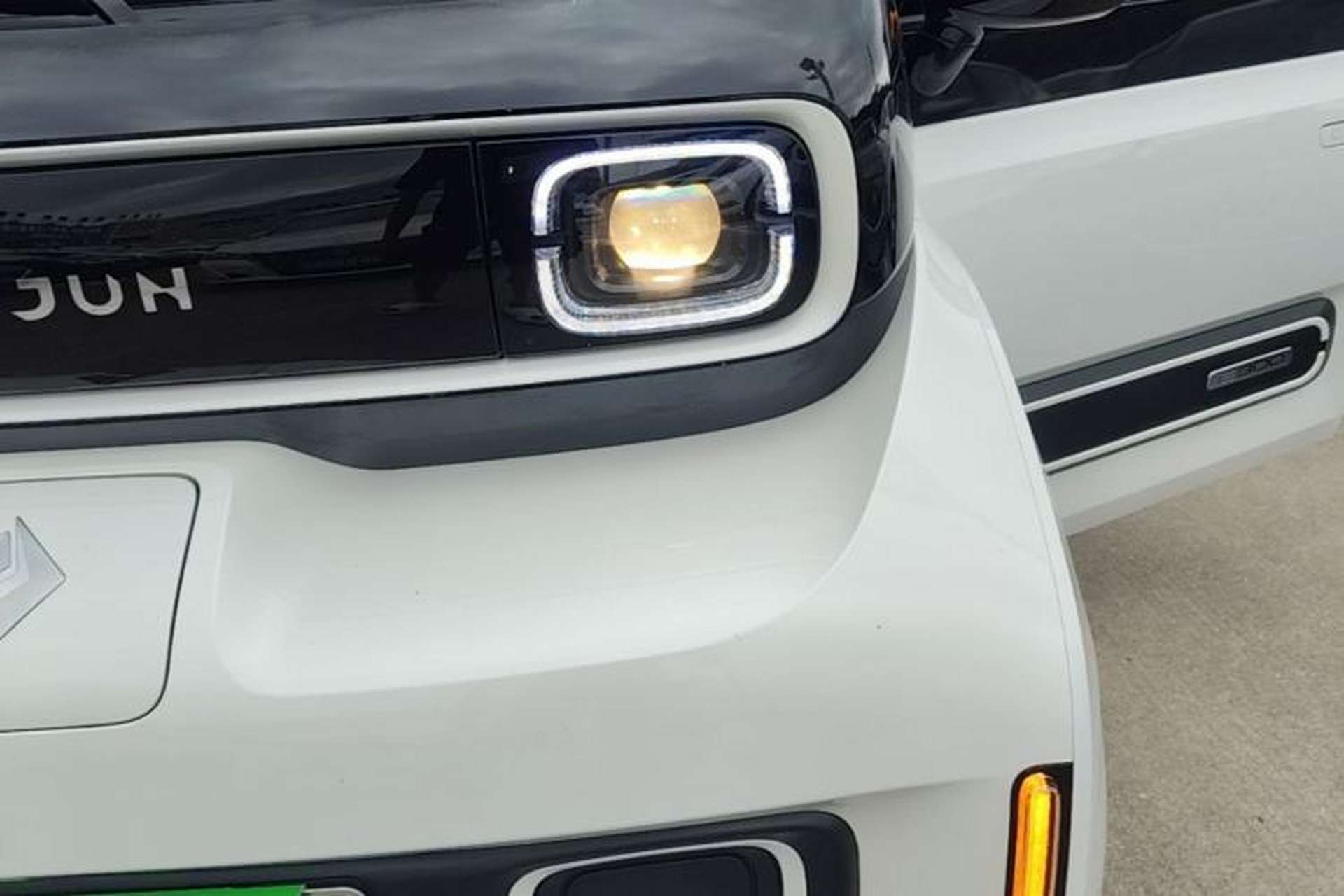 Used Baojun E300 2020 Starry Intelligence Edition Left Front Headlight
