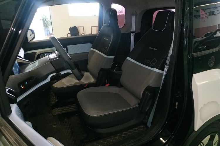 Used Baojun E300 2020 Star Travel Edition Left Front Seat