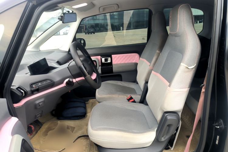 Used Baojun E300 2020 Plus Interstellar Smart Edition Left Front Seat