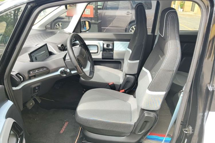 Used Baojun E300 2020 Plus Starry Intelligence Edition Left Front Seat
