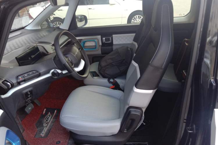 Used Baojun E300 2020 Starry Intelligence Edition Left Front Seat