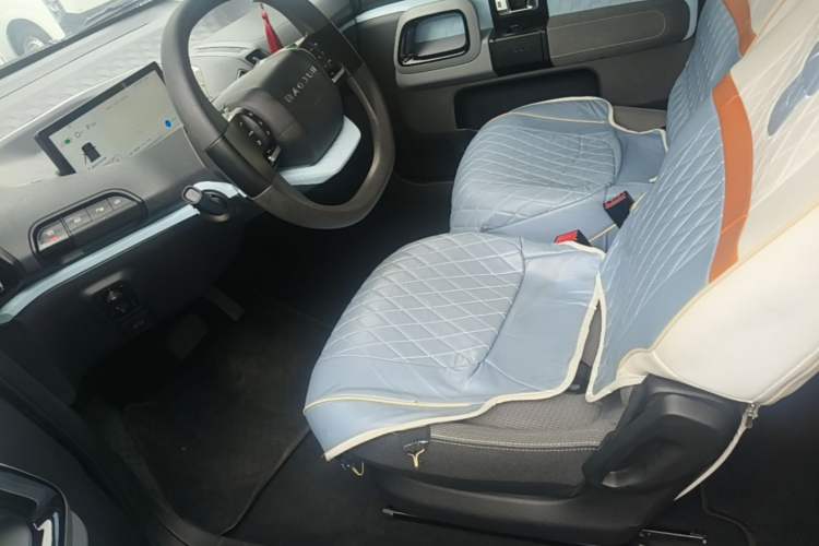 Used Baojun E300 2020 Interstellar Future Edition Left Front Seat