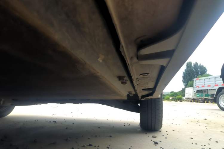 Used Baojun E300 2020 Plus Interstellar Smart Edition Left Side Sill