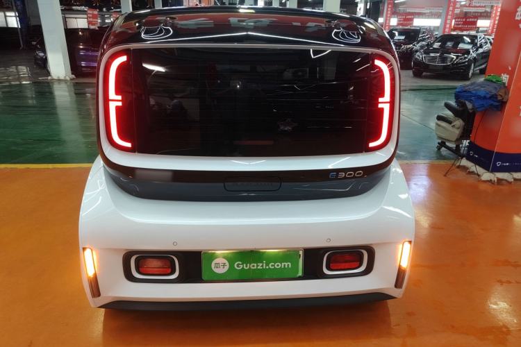 Used Baojun E300 2020 Starry Intelligence Edition Rear