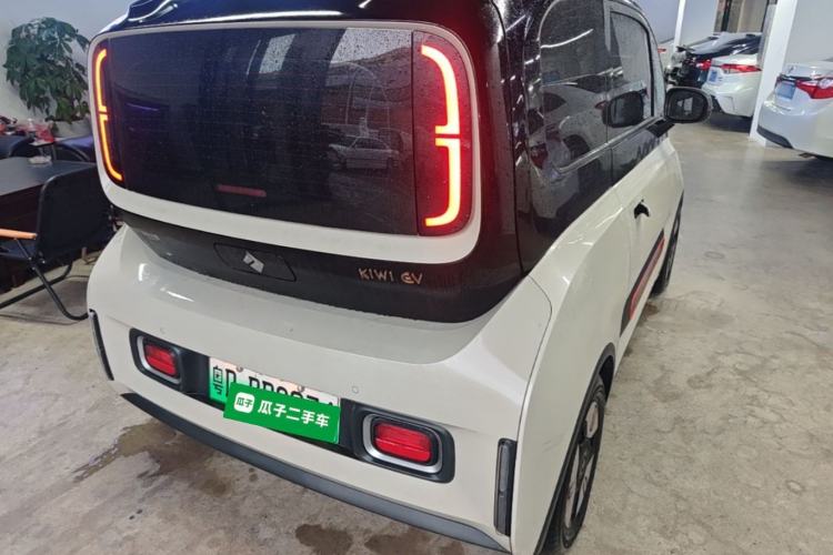 Used Baojun E300 2020 Plus Starry Intelligence Edition Rear Right 45 Deg