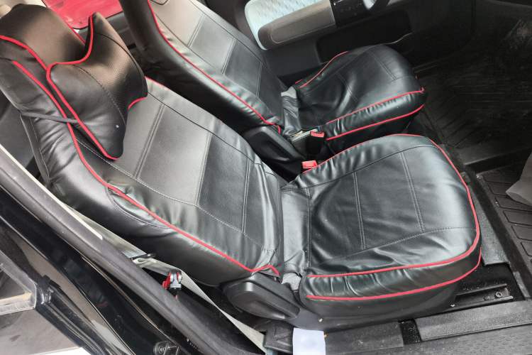 Used Baojun E300 2020 Plus Interstellar Smart Edition Right Front Seat