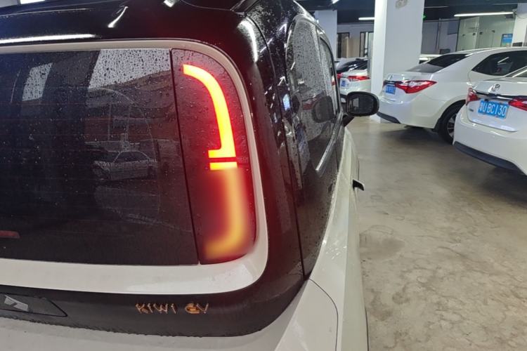 Used Baojun E300 2020 Plus Starry Intelligence Edition Right Rear Taillight