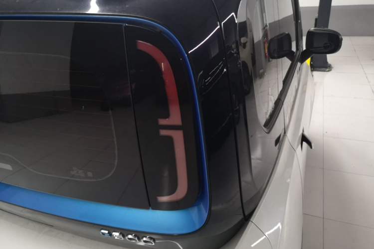 Used Baojun E300 2020 Starry Intelligence Edition Right Rear Taillight