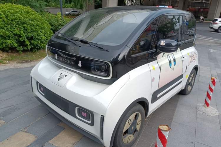 Used Baojun E300 2020 Plus Starry Intelligence Edition Guazi used car, China used car export, Used car for sale, Used  cars, Cheapest cars for sale