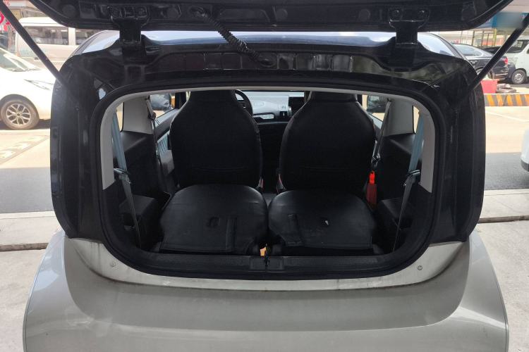 Used Baojun E300 2020 Plus Interstellar Smart Edition Trunk