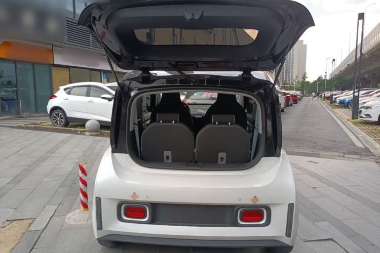 Used Baojun E300 2020 Plus Starry Intelligence Edition Trunk