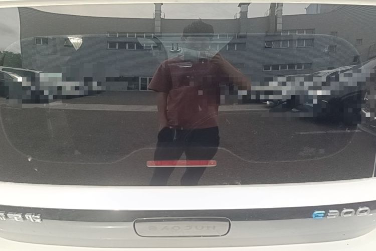 Used Baojun E300 2020 Star Travel Edition Trunk