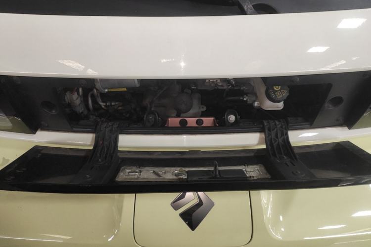 Used Baojun E300 2020 Plus Starry Intelligence Edition Engine Bay