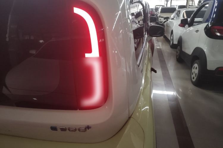 Used Baojun E300 2020 Plus Starry Intelligence Edition Right Rear Taillight