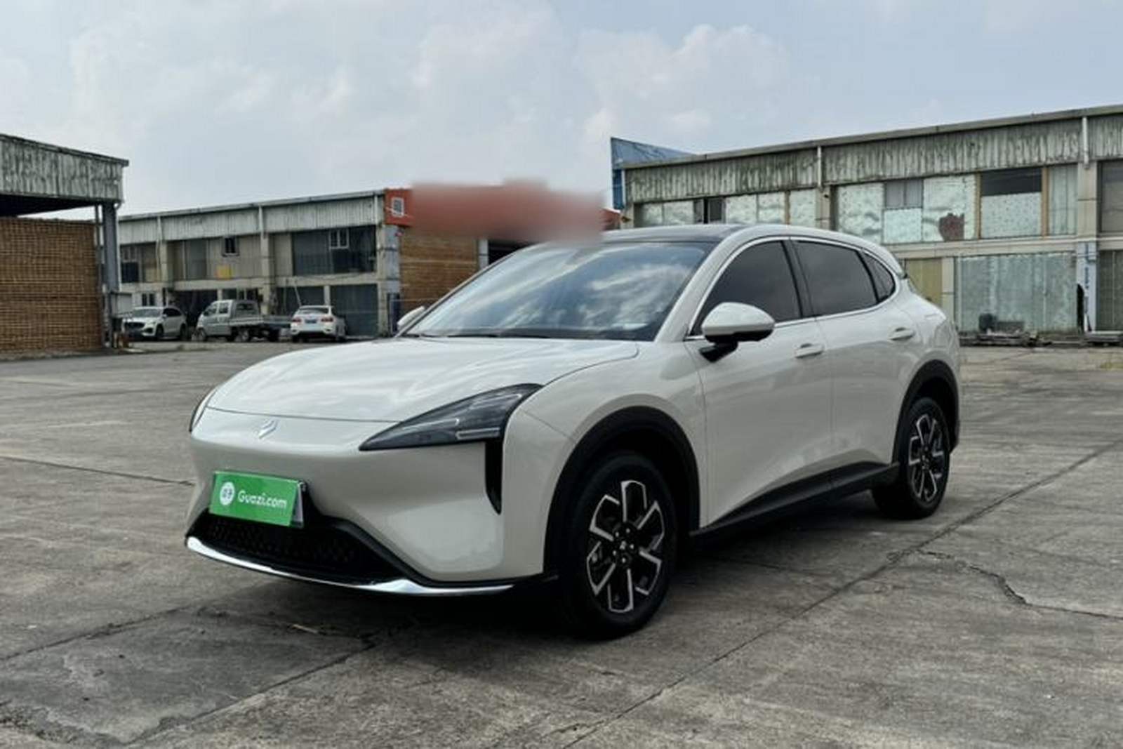 Фото Baojun с площадки