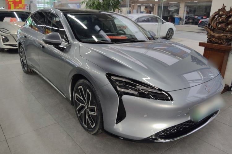 Used Baojun Enjoy 2025 All-Electric 600km Luxury Edition Front Right 45 Deg