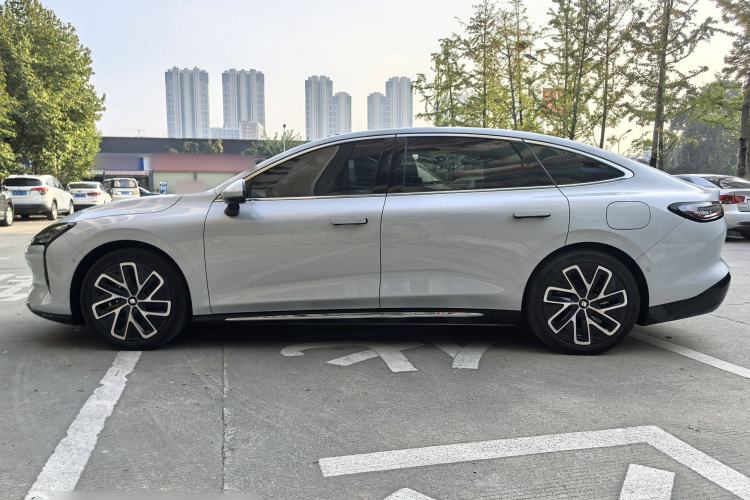 Used Baojun Enjoy 2025 All-Electric 600km Luxury Edition Exterior 9