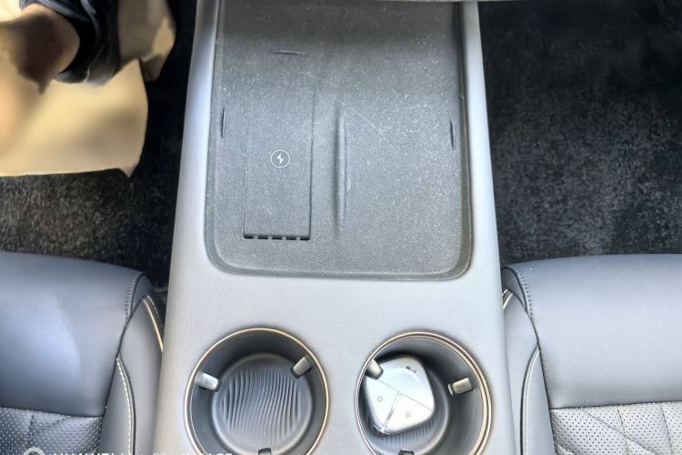Used Baojun Enjoy 2025 All-Electric 600km Luxury Edition Interior 9