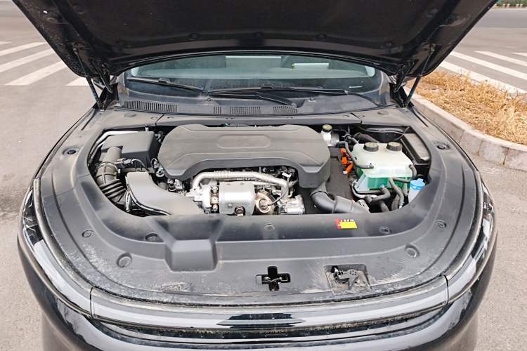 Used Baojun Enjoy 2025 Plug-in Hybrid 140km Luxury Edition Engine Bay