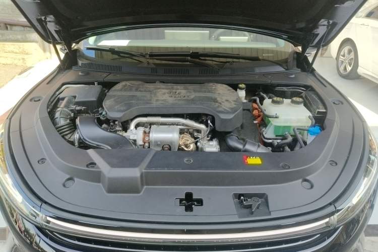 Used Baojun Enjoy 2025 Plug-in Hybrid 140km Standard Version Engine Bay