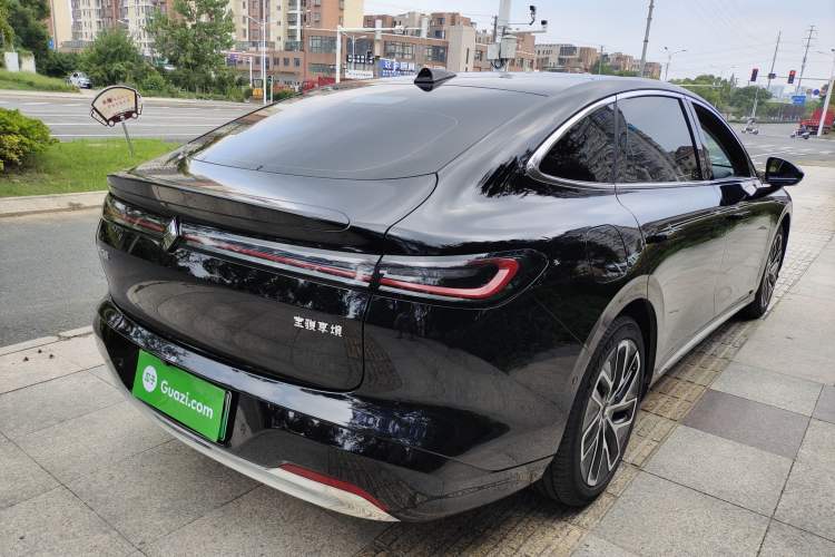 Used Baojun Enjoy 2025 Plug-in Hybrid 140km Luxury Edition Exterior 5