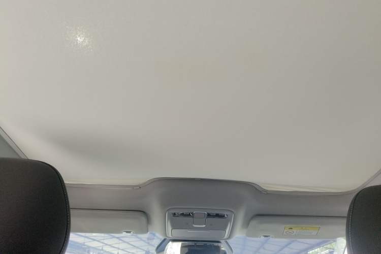 Used Baojun Enjoy 2025 Plug-in Hybrid 140km Standard Version Headliner