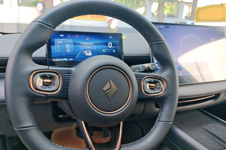 Used Baojun Enjoy 2025 Plug-in Hybrid 140km Luxury Edition Interior 1
