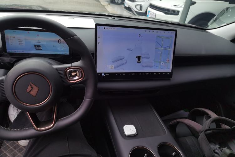 Used Baojun Enjoy 2025 Plug-in Hybrid 140km Luxury Edition Interior 2