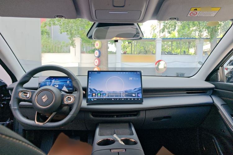 Used Baojun Enjoy 2025 Plug-in Hybrid 140km Luxury Edition Interior 2