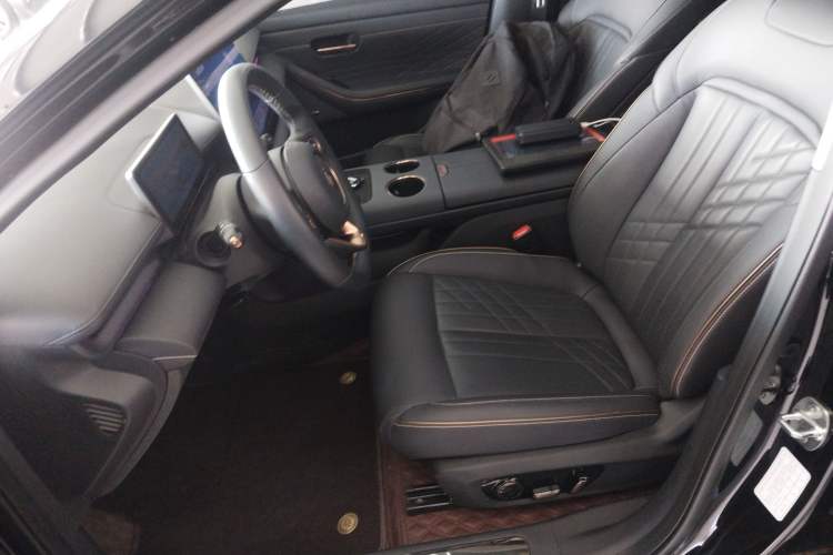 Used Baojun Enjoy 2025 Plug-in Hybrid 140km Luxury Edition Left Front Seat