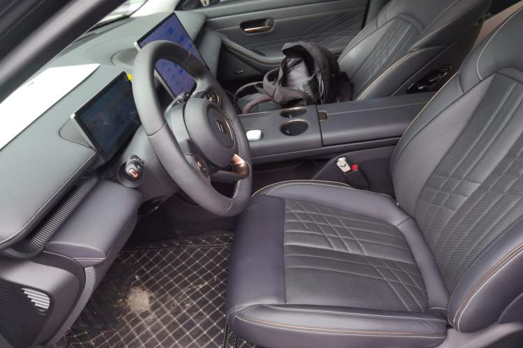Used Baojun Enjoy 2025 Plug-in Hybrid 140km Luxury Edition Left Front Seat