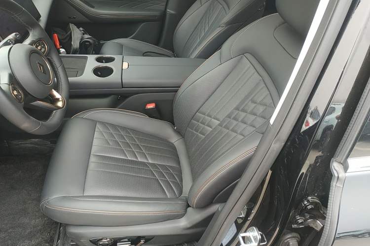 Used Baojun Enjoy 2025 Plug-in Hybrid 140km Luxury Edition Left Front Seat