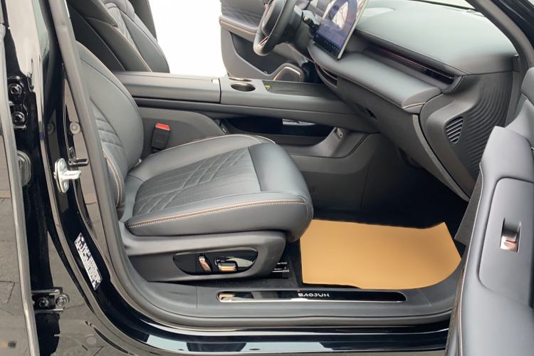 Used Baojun Enjoy 2025 All-Electric 600km Luxury Edition Right Front Seat