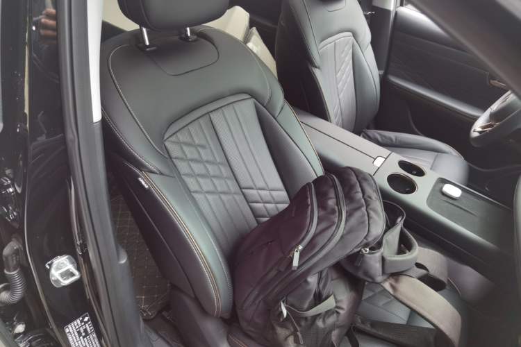 Used Baojun Enjoy 2025 Plug-in Hybrid 140km Luxury Edition Right Front Seat