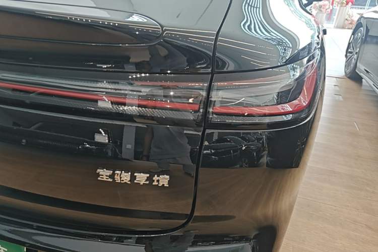 Used Baojun Enjoy 2025 Plug-in Hybrid 140km Luxury Edition Right Rear Taillight