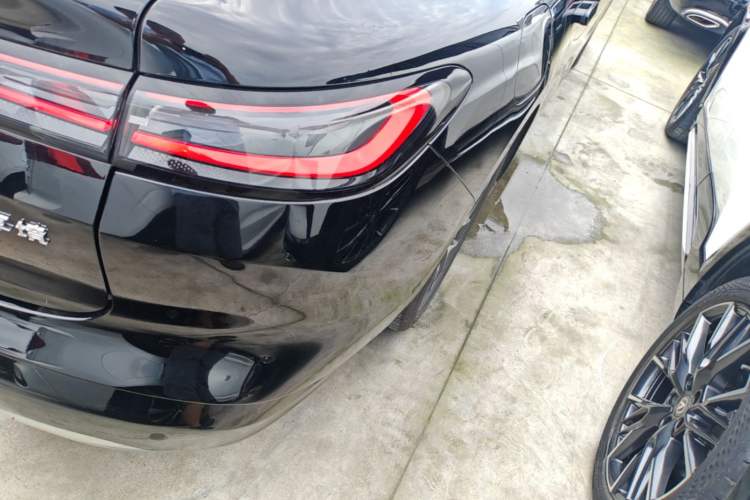 Used Baojun Enjoy 2025 Plug-in Hybrid 140km Standard Version Right Rear Taillight