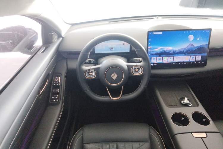 Used Baojun Enjoy 2025 Plug-in Hybrid 140km Luxury Edition Steering Wheel