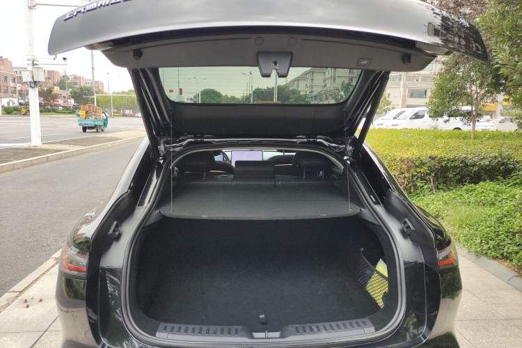 Used Baojun Enjoy 2025 Plug-in Hybrid 140km Luxury Edition Trunk