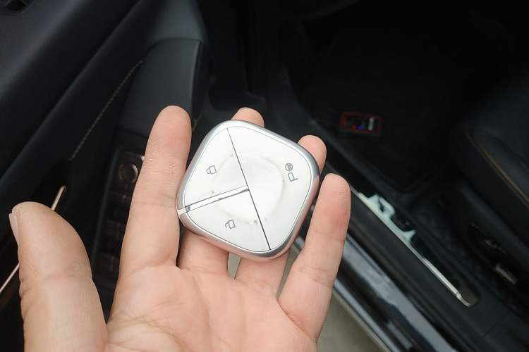 Used Baojun Enjoy 2025 Plug-in Hybrid 140km Luxury Edition Vehicle Key