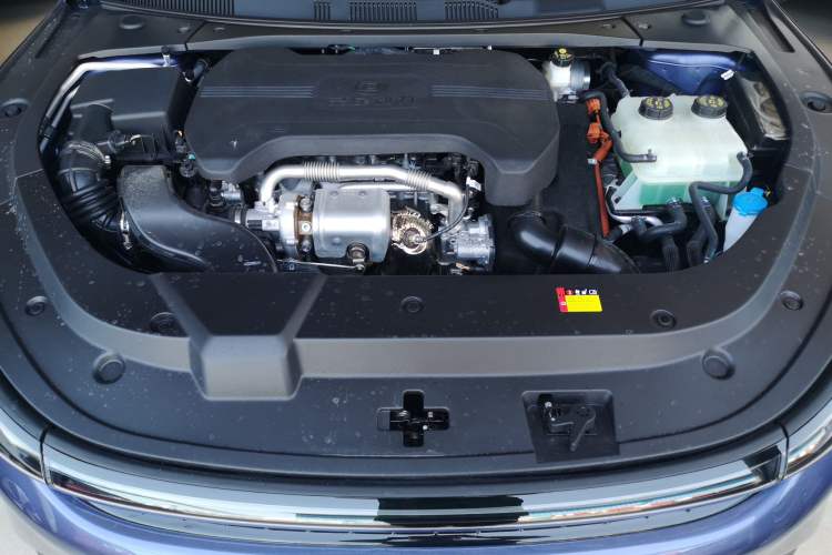 Used Baojun Enjoy 2025 Plug-in Hybrid 140km Luxury Edition Engine Bay