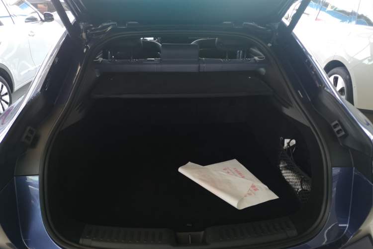 Used Baojun Enjoy 2025 Plug-in Hybrid 140km Luxury Edition Trunk