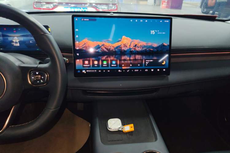 Used Baojun Enjoy 2025 Plug-in Hybrid 140km Luxury Edition Audio And AC Panel