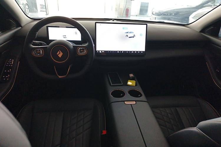 Used Baojun Enjoy 2025 All-Electric 600km Luxury Edition Center Console
