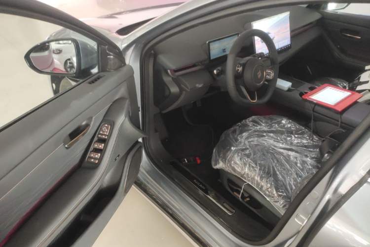 Used Baojun Enjoy 2025 All-Electric 600km Standard Version Driver Seat