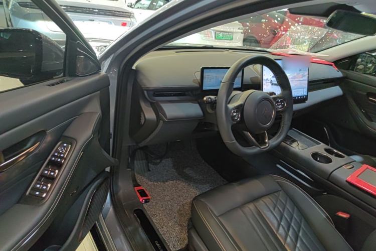 Used Baojun Enjoy 2025 All-Electric 600km Luxury Edition Driver Seat