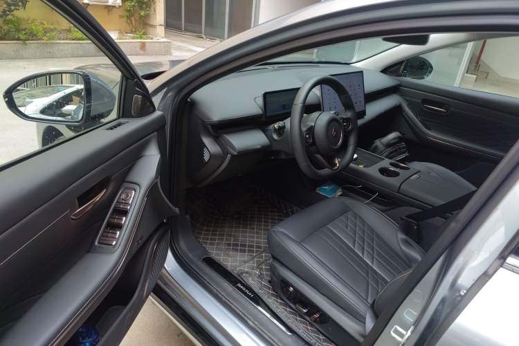 Used Baojun Enjoy 2025 All-Electric 600km Luxury Edition Driver Seat