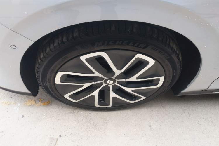 Used Baojun Enjoy 2025 Plug-in Hybrid 140km Luxury Edition Exterior 1