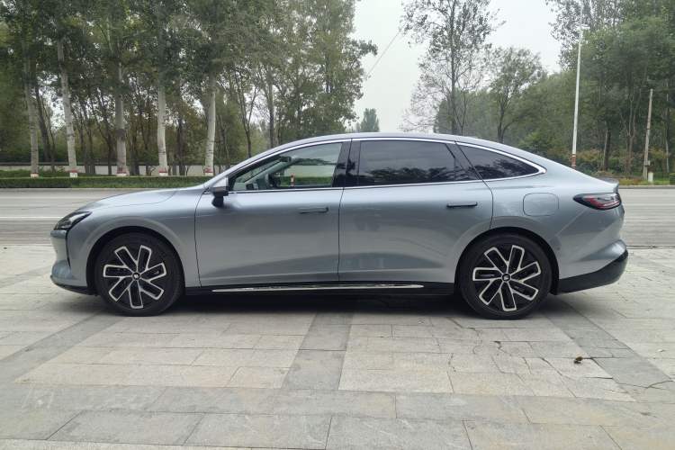 Used Baojun Enjoy 2025 All-Electric 600km Luxury Edition Exterior 3