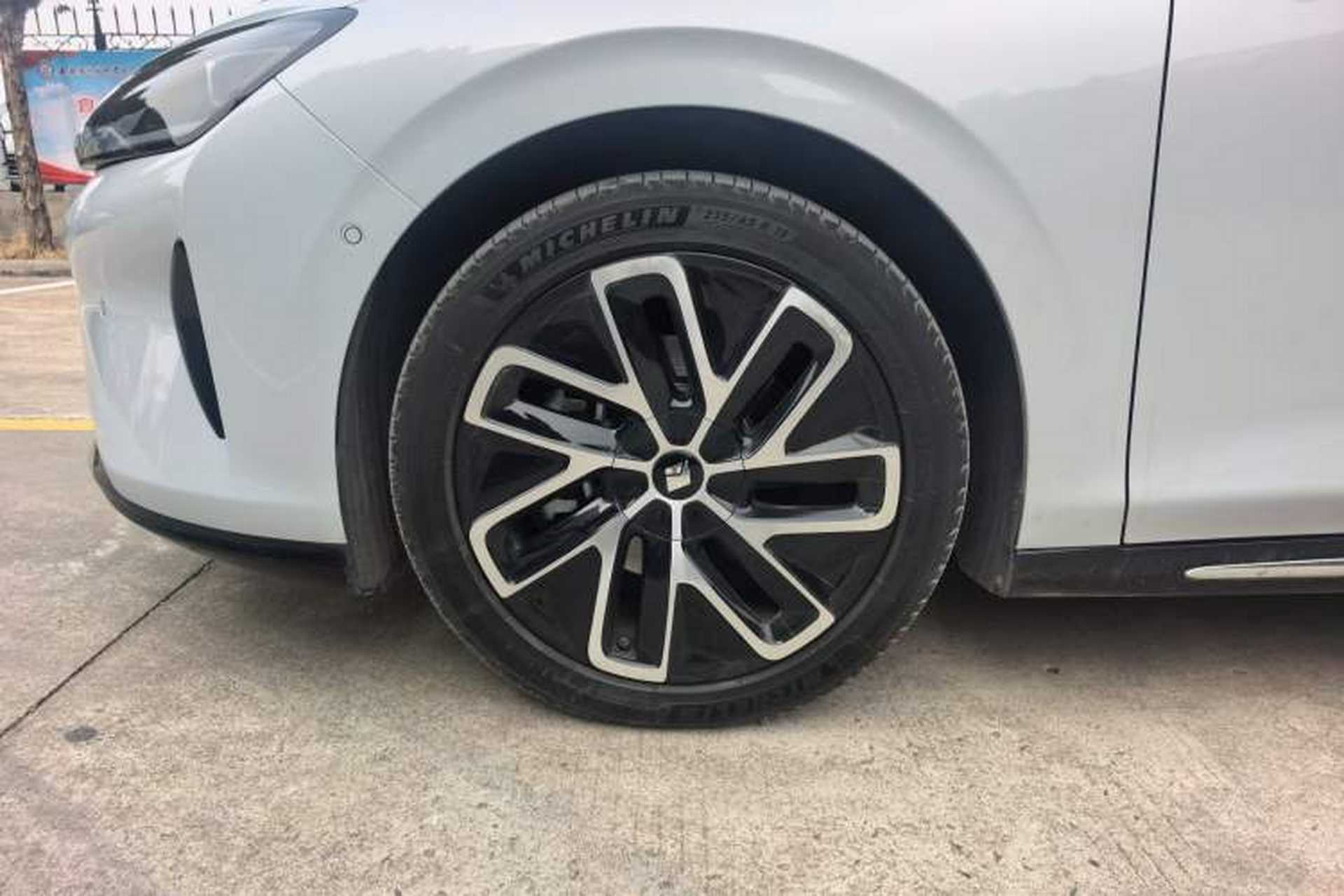 Used Baojun Enjoy 2025 Plug-in Hybrid 140km Luxury Edition Exterior 4